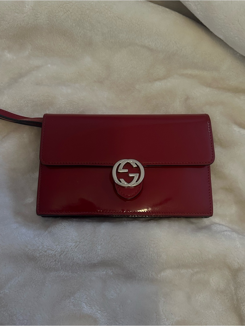 Vintage Gucci Red Patent Leather crossbody- clutch